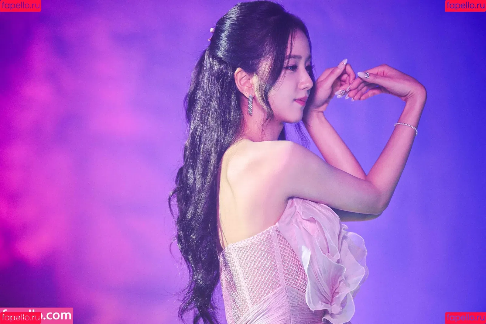 BLACKPINK / Jisoo / qenshizu / sooyaaa__ Onlyfans Photo Gallery 