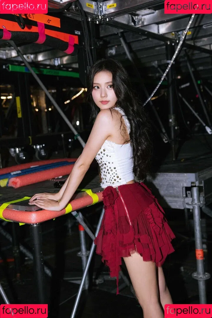 BLACKPINK / Jisoo / qenshizu / sooyaaa__ Onlyfans Photo Gallery 