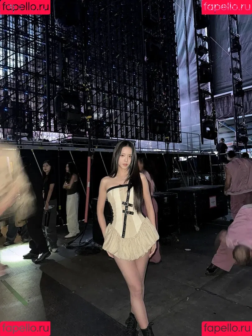 BLACKPINK / Jisoo / qenshizu / sooyaaa__ Onlyfans Photo Gallery 