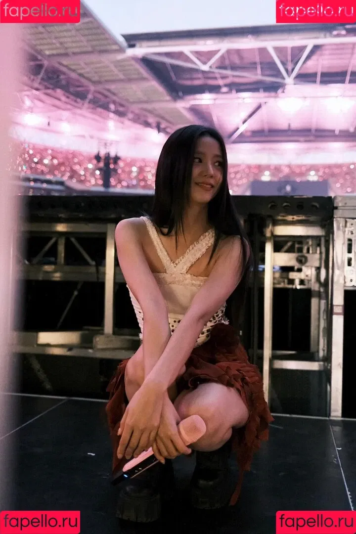 BLACKPINK / Jisoo / qenshizu / sooyaaa__ Onlyfans Photo Gallery 