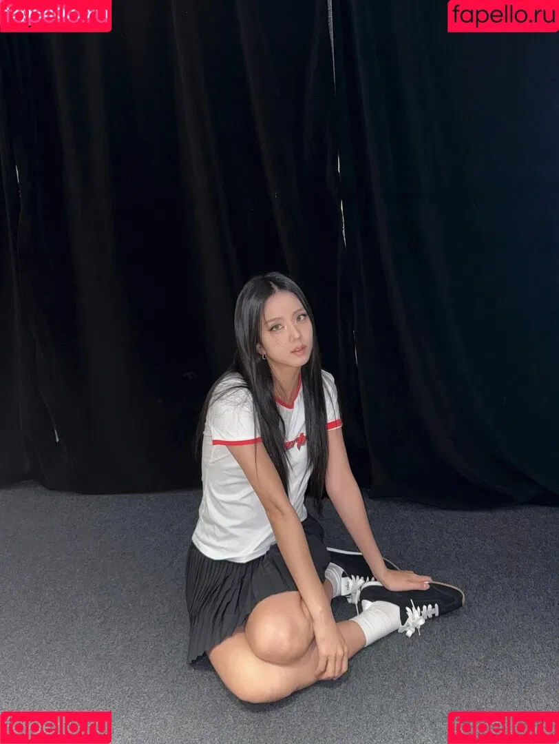 BLACKPINK / Jisoo / qenshizu / sooyaaa__ Onlyfans Photo Gallery 