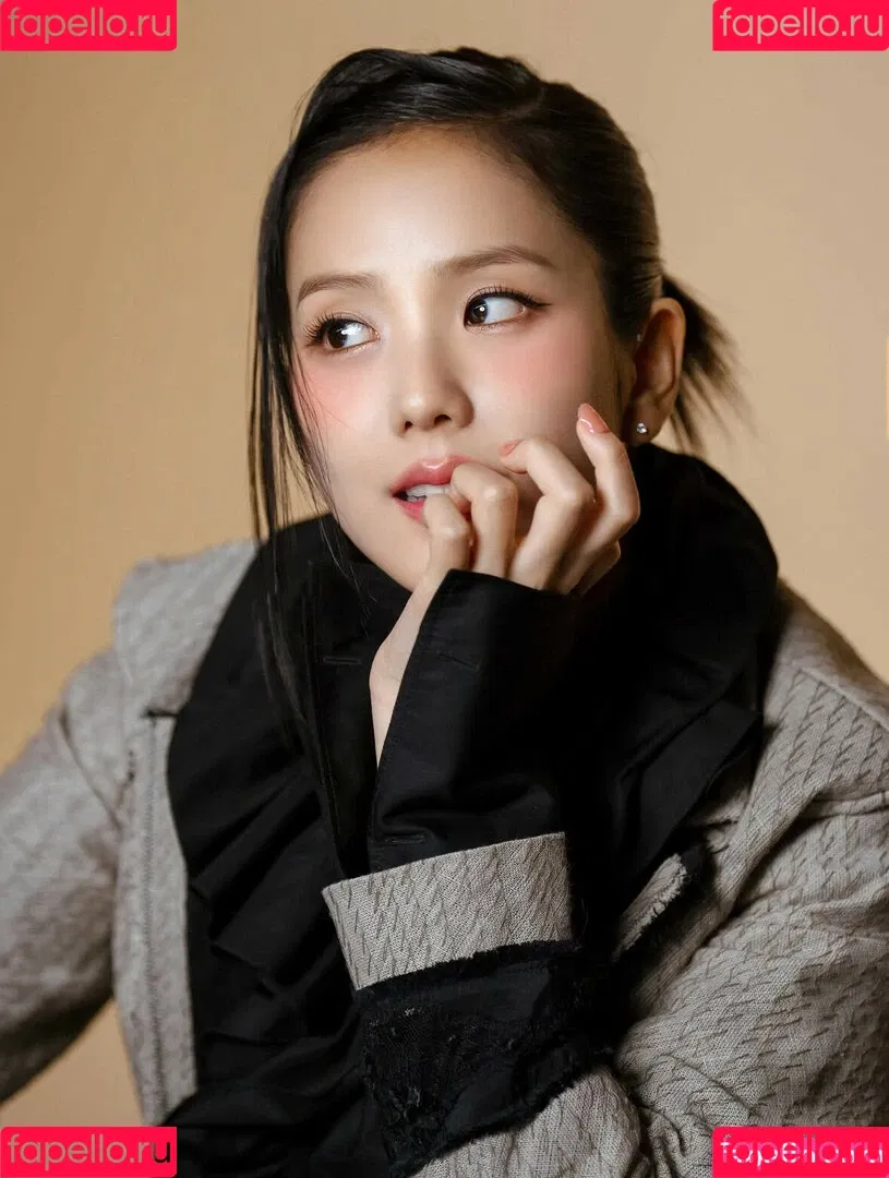 BLACKPINK / Jisoo / qenshizu / sooyaaa__ Onlyfans Photo Gallery 