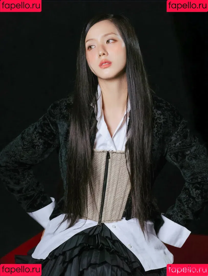 BLACKPINK / Jisoo / qenshizu / sooyaaa__ Onlyfans Photo Gallery 
