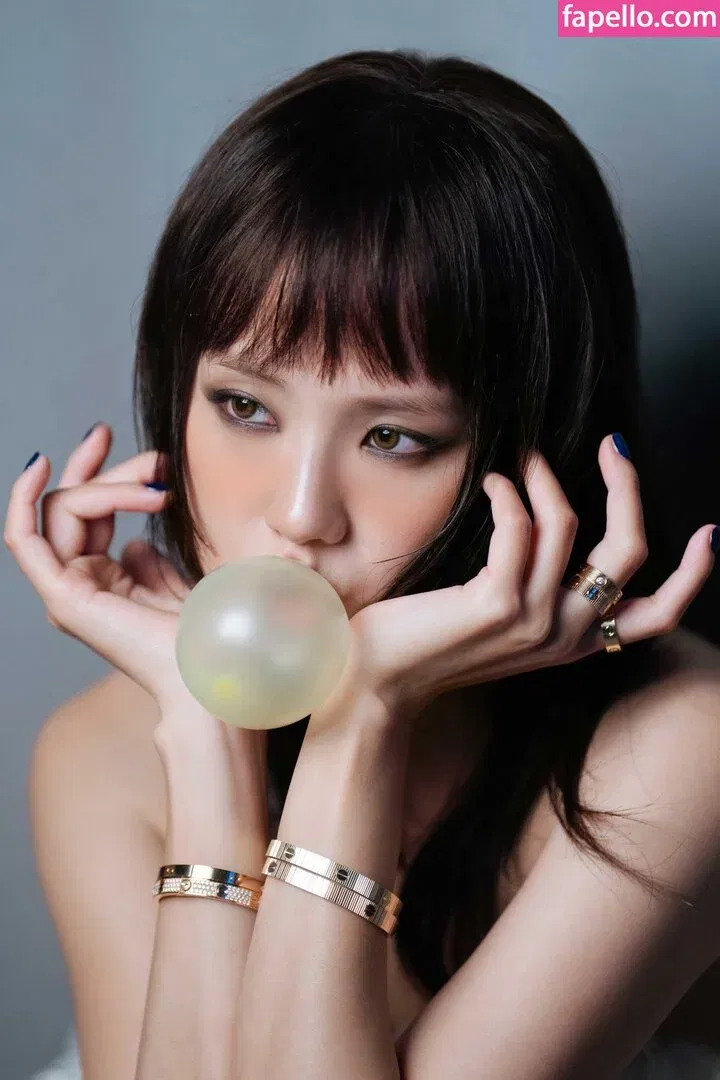 BLACKPINK / Jisoo / qenshizu / sooyaaa__ Onlyfans Photo Gallery 