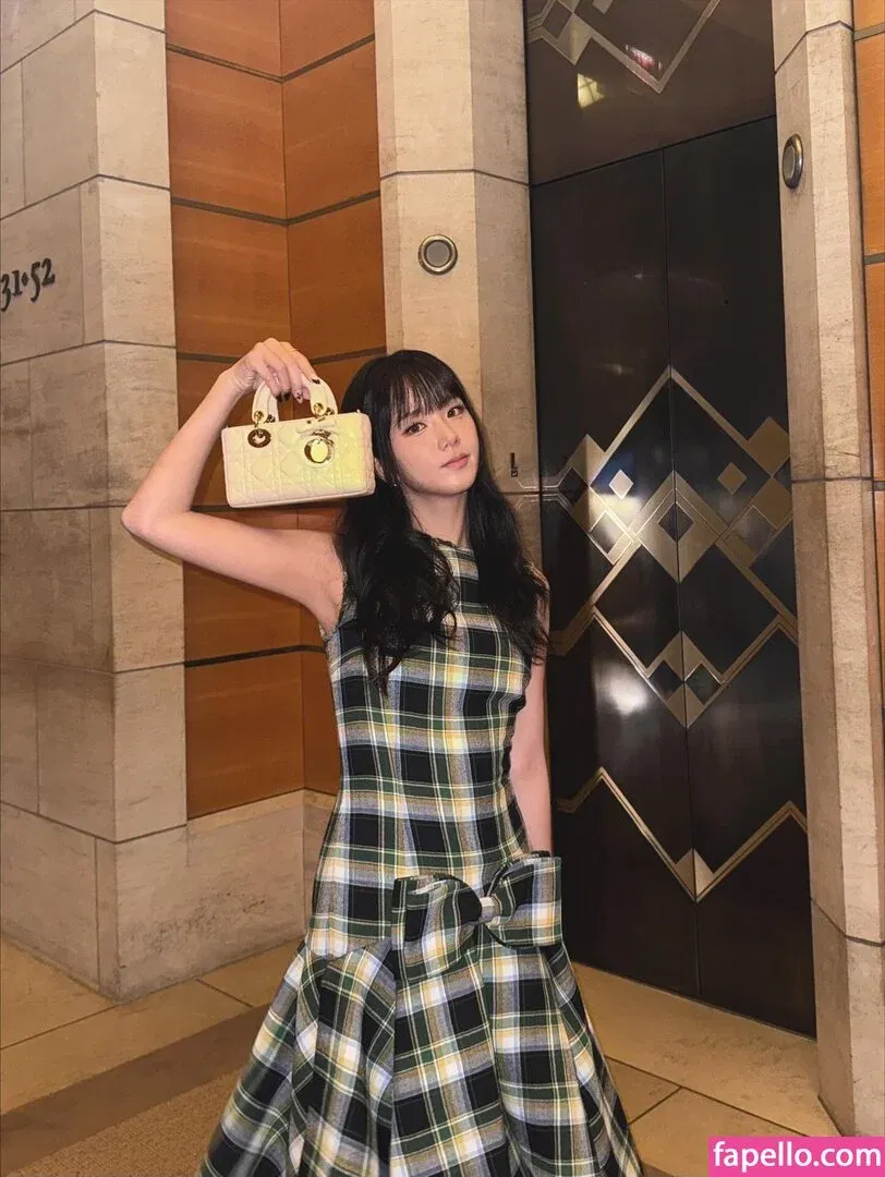 BLACKPINK / Jisoo / qenshizu / sooyaaa__ Onlyfans Photo Gallery 