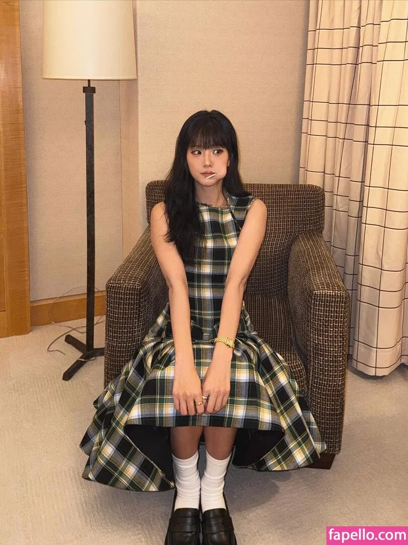 BLACKPINK / Jisoo / qenshizu / sooyaaa__ Onlyfans Photo Gallery 