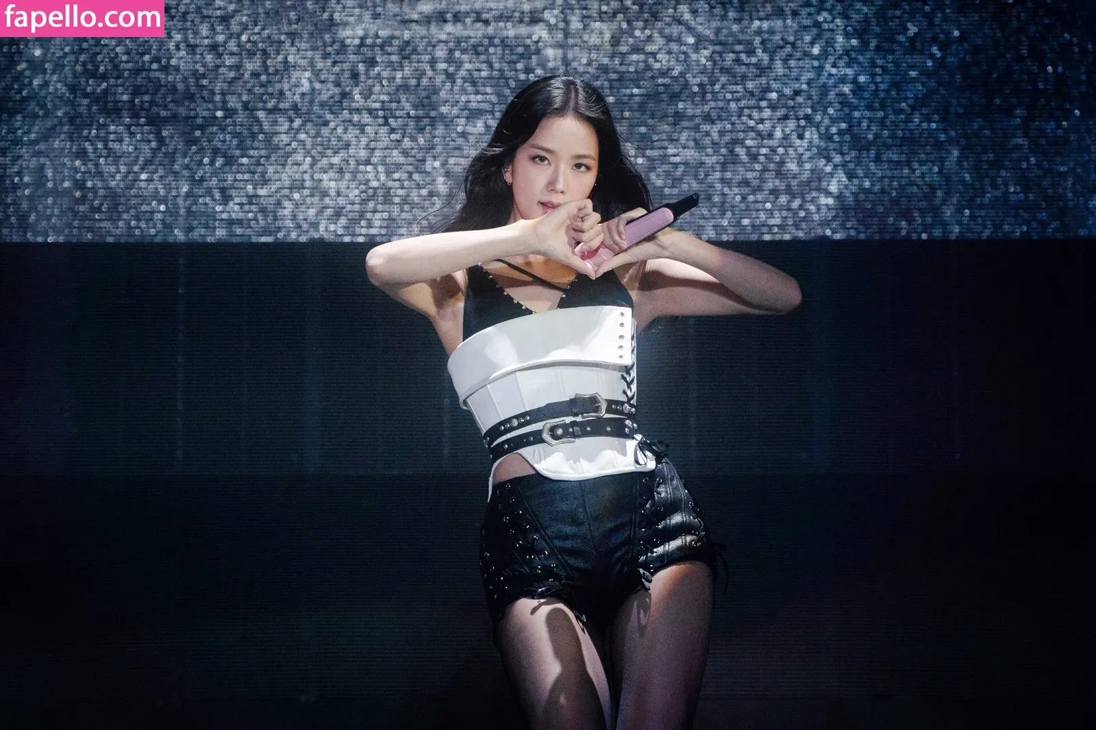 BLACKPINK / Jisoo / qenshizu / sooyaaa__ Onlyfans Photo Gallery 