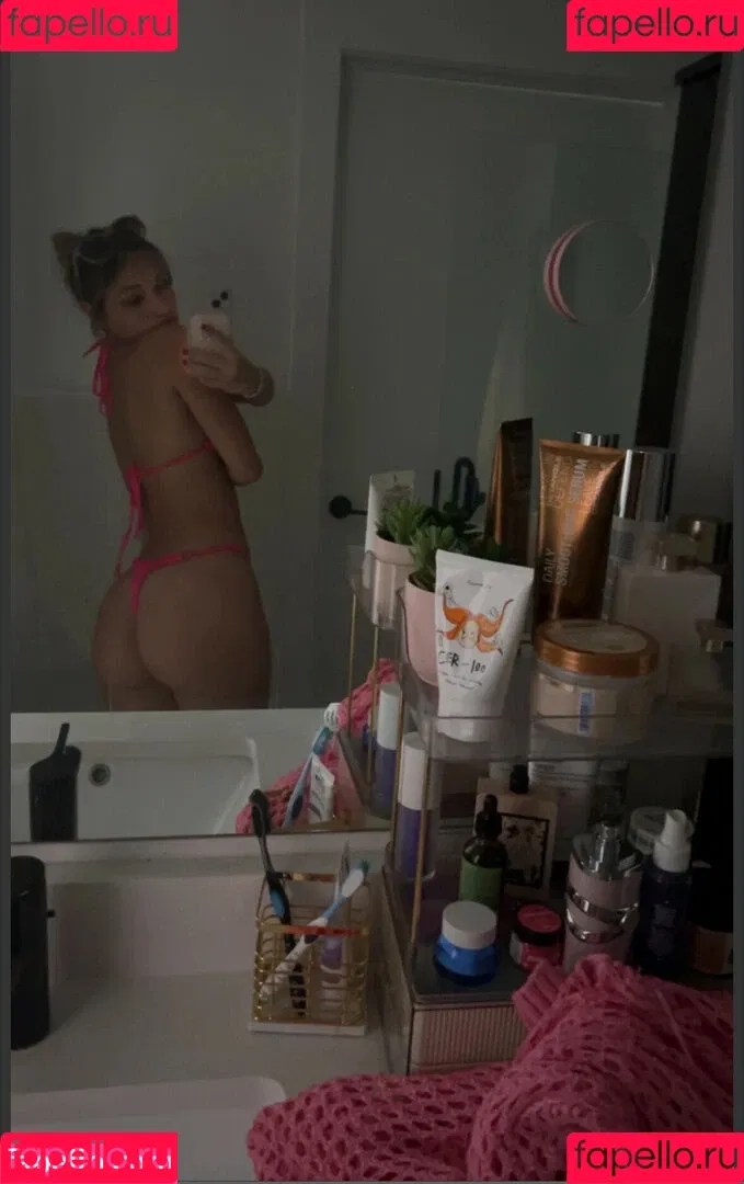 Tessalee / _tessaleee_ / imfryourdreamgirll / tessaleecarter Onlyfans Photo Gallery 
