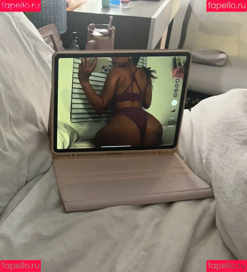 Tessalee / _tessaleee_ / imfryourdreamgirll / tessaleecarter Onlyfans Photo Gallery 