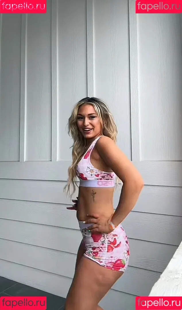 Tessalee / _tessaleee_ / imfryourdreamgirll / tessaleecarter Onlyfans Photo Gallery 