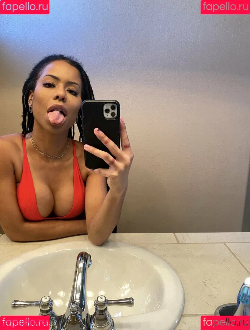 _thekiranoirgram12 / thekiranoir Onlyfans Photo Gallery 