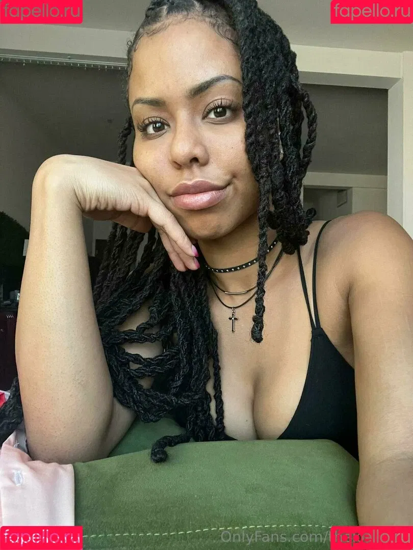 _thekiranoirgram12 / thekiranoir Onlyfans Photo Gallery 