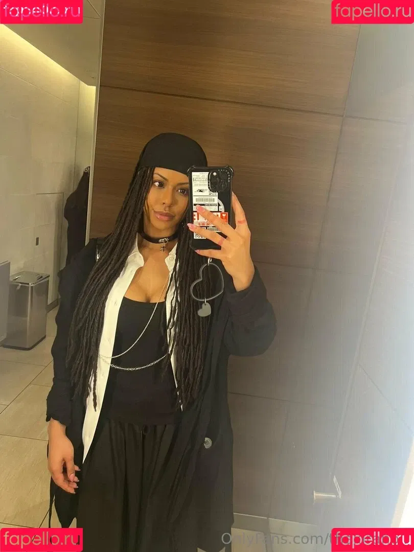 _thekiranoirgram12 / thekiranoir Onlyfans Photo Gallery 