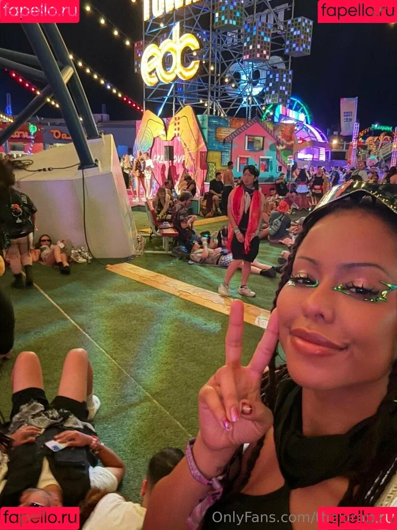 _thekiranoirgram12 / thekiranoir Onlyfans Photo Gallery 