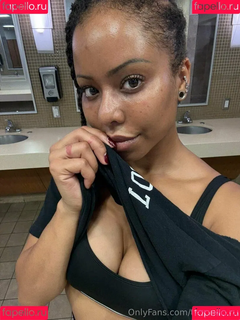 _thekiranoirgram12 / thekiranoir Onlyfans Photo Gallery 