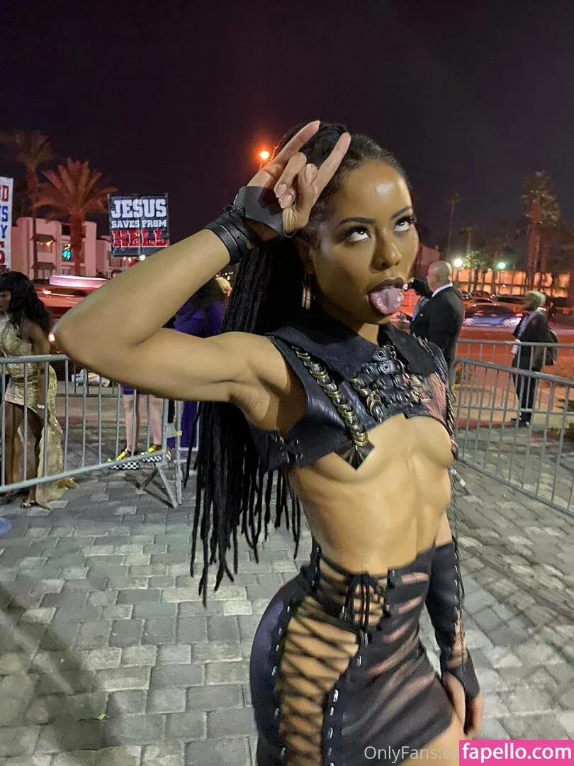 _thekiranoirgram12 / thekiranoir Onlyfans Photo Gallery 