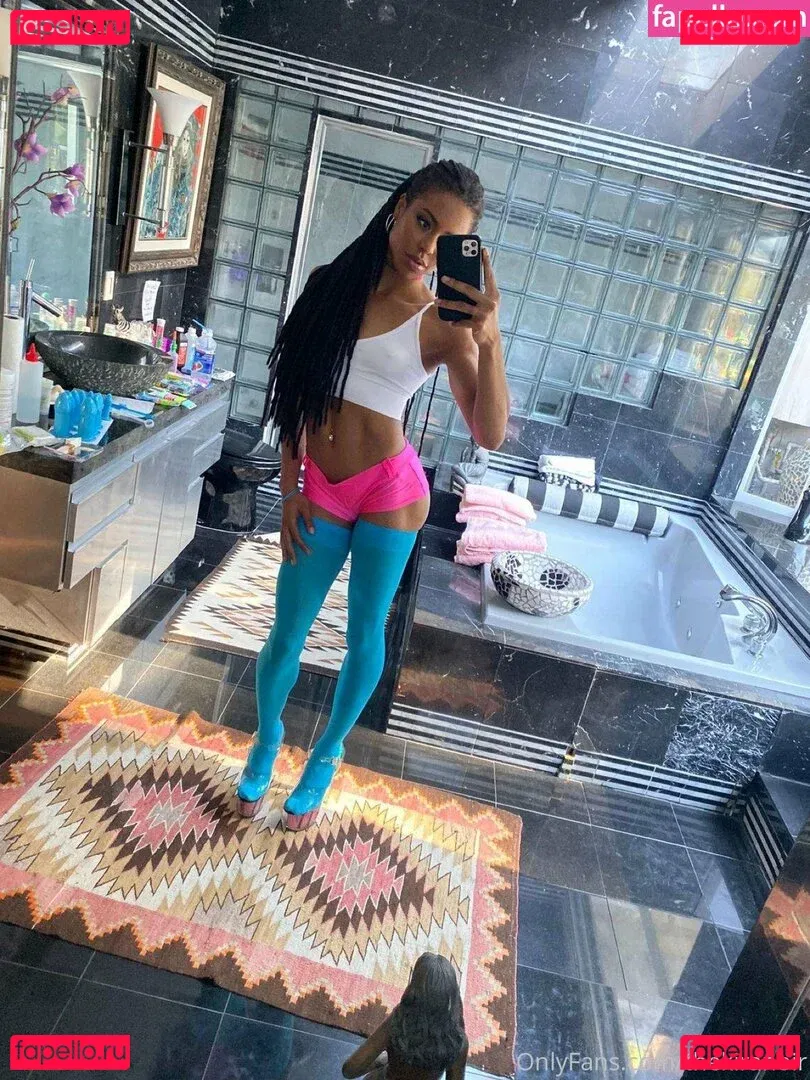 _thekiranoirgram12 / thekiranoir Onlyfans Photo Gallery 