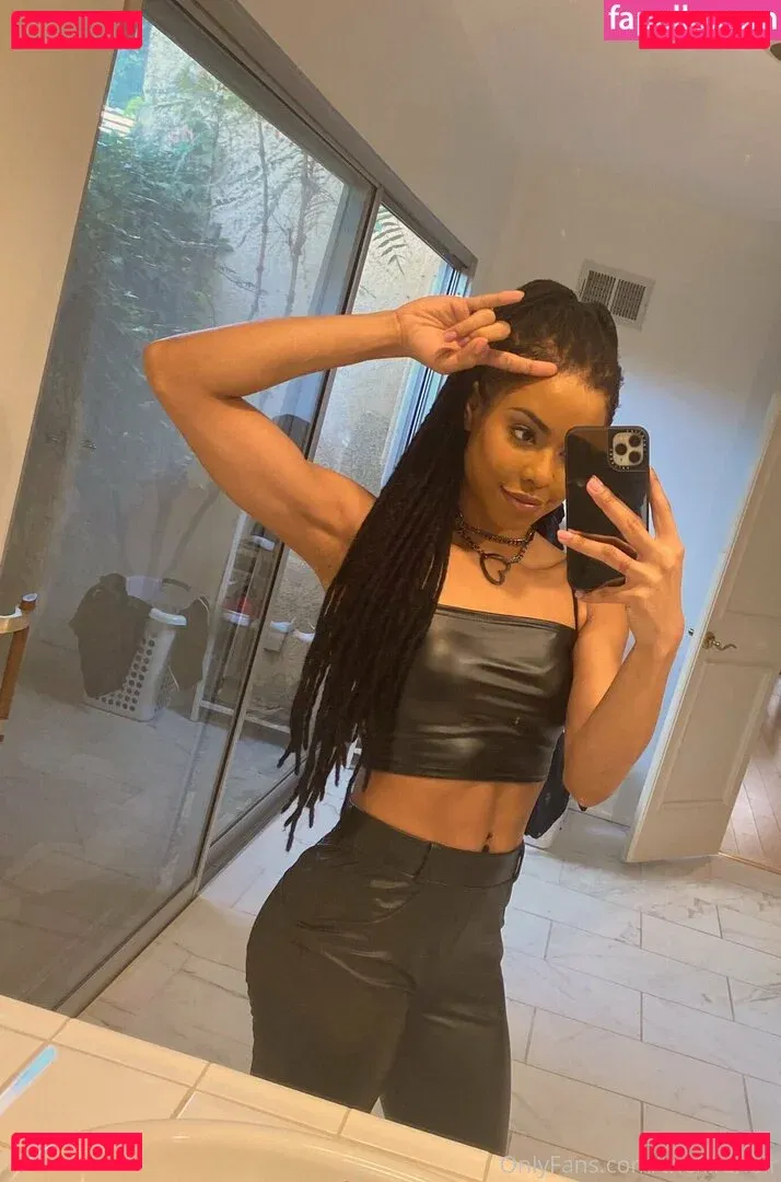 _thekiranoirgram12 / thekiranoir Onlyfans Photo Gallery 