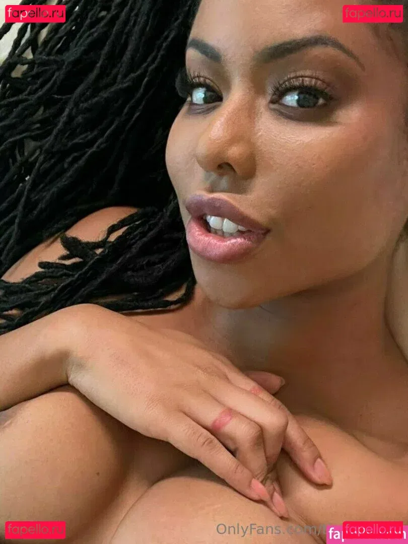 _thekiranoirgram12 / thekiranoir Onlyfans Photo Gallery 