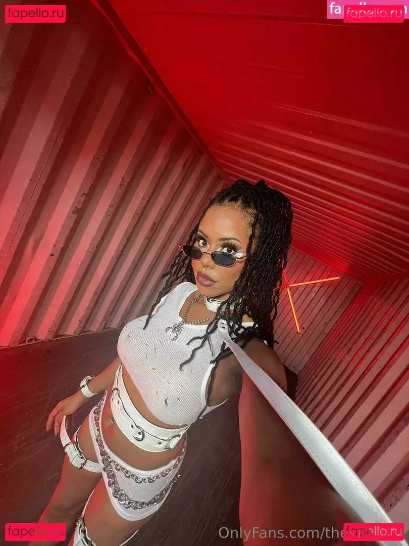 _thekiranoirgram12 / thekiranoir Onlyfans Photo Gallery 