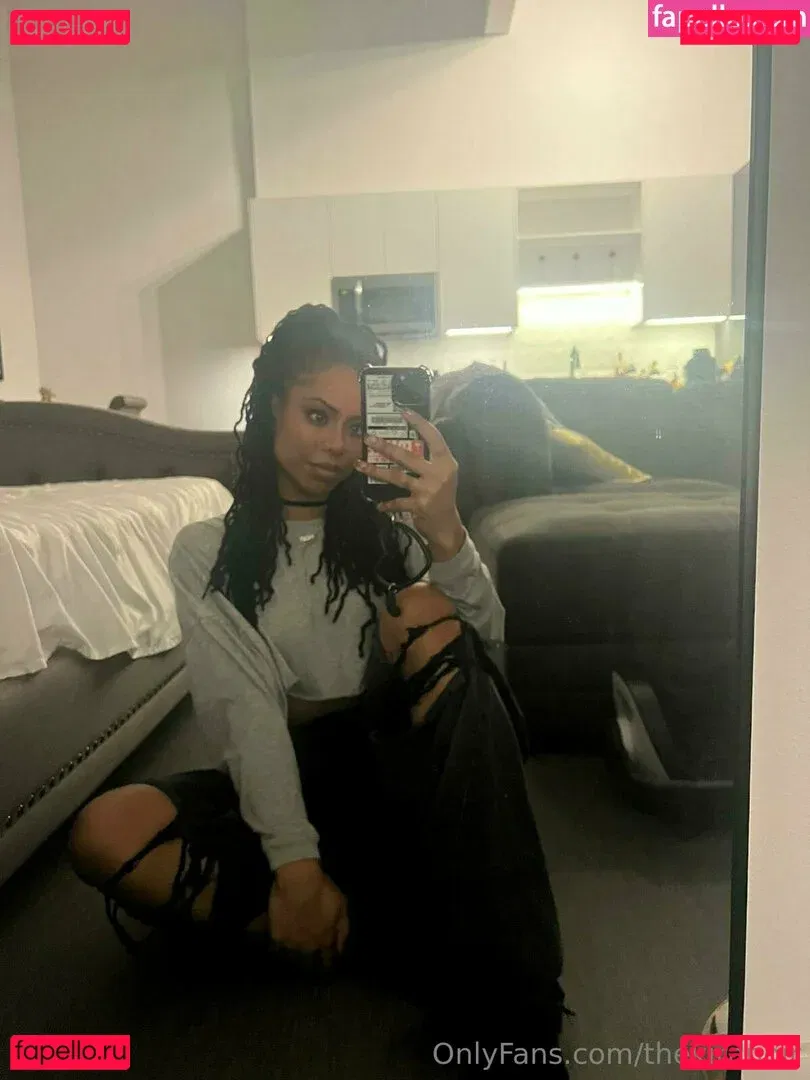 _thekiranoirgram12 / thekiranoir Onlyfans Photo Gallery 