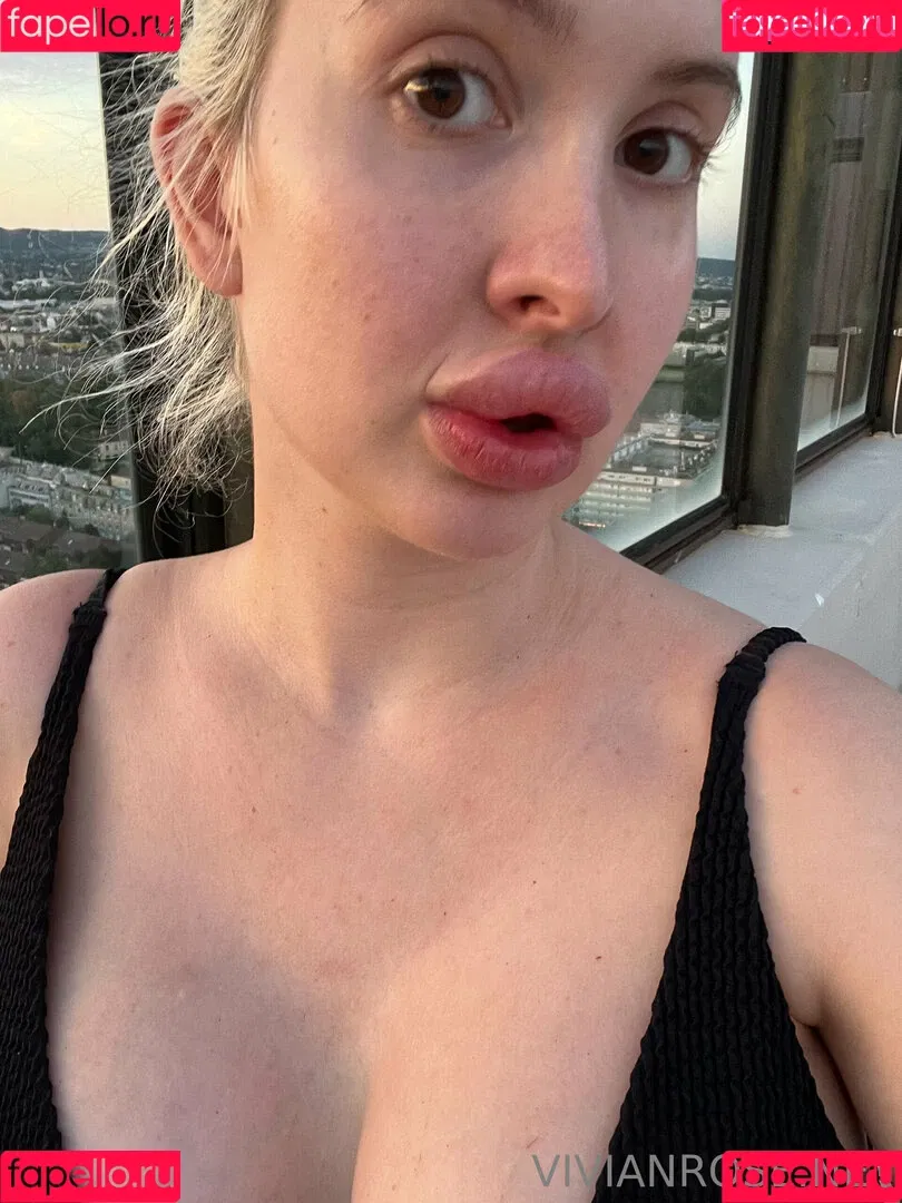 Vivian Rose / Vivian_Rose / vivianroseofficial Onlyfans Photo Gallery 