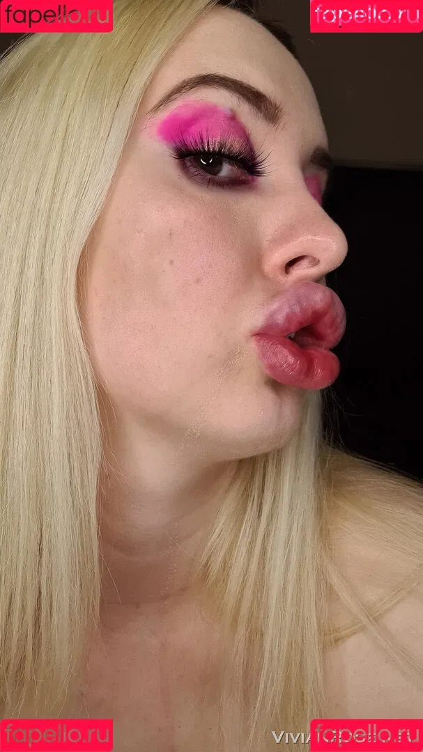 Vivian Rose / Vivian_Rose / vivianroseofficial Onlyfans Photo Gallery 