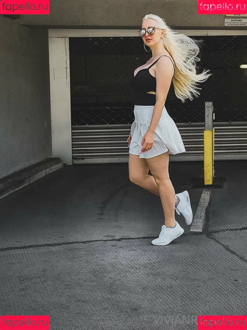 Vivian Rose / Vivian_Rose / vivianroseofficial Onlyfans Photo Gallery 