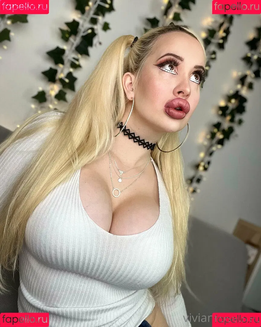 Vivian Rose / Vivian_Rose / vivianroseofficial Onlyfans Photo Gallery 