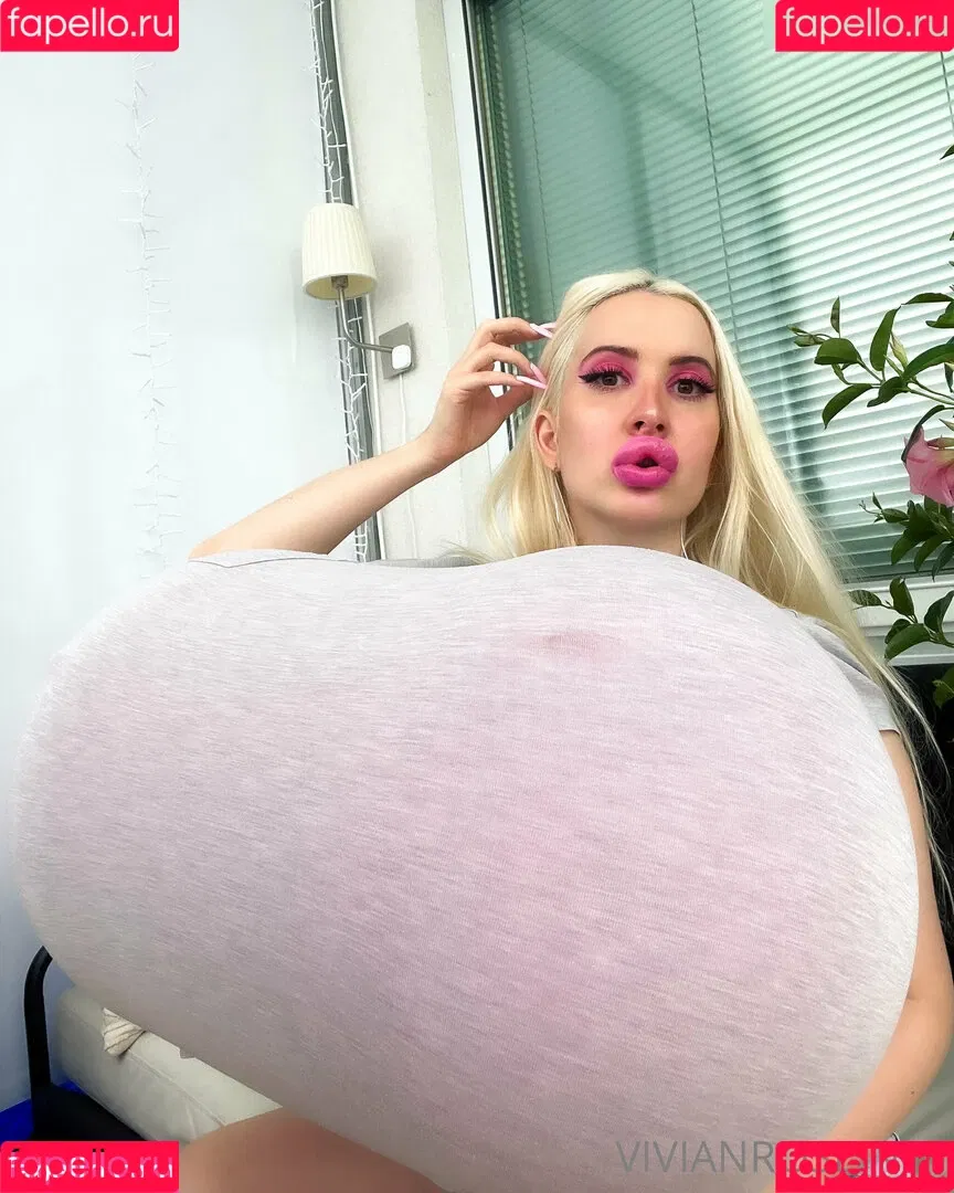 Vivian Rose / Vivian_Rose / vivianroseofficial Onlyfans Photo Gallery 