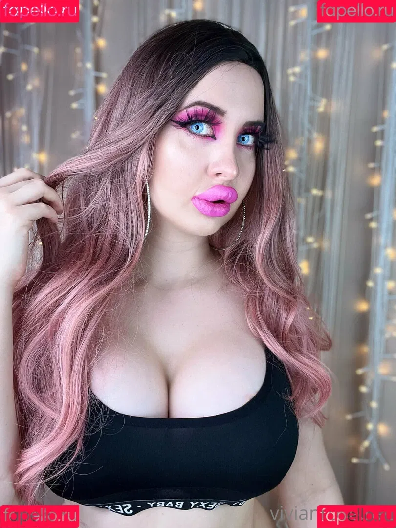 Vivian Rose / Vivian_Rose / vivianroseofficial Onlyfans Photo Gallery 
