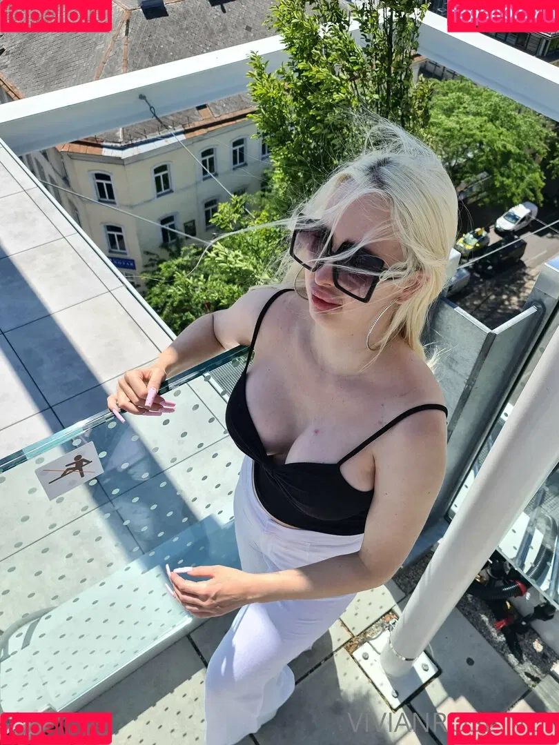 Vivian Rose / Vivian_Rose / vivianroseofficial Onlyfans Photo Gallery 