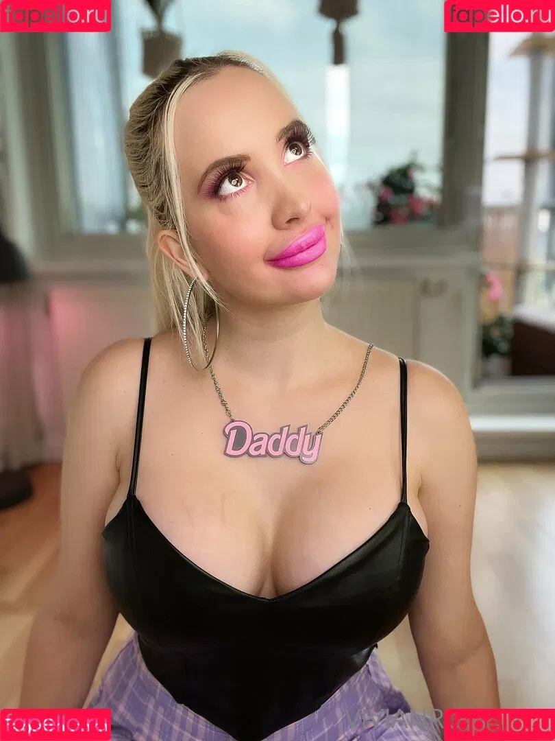Vivian Rose / Vivian_Rose / vivianroseofficial Onlyfans Photo Gallery 