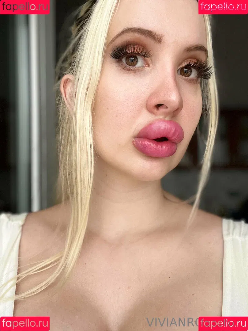 Vivian Rose / Vivian_Rose / vivianroseofficial Onlyfans Photo Gallery 
