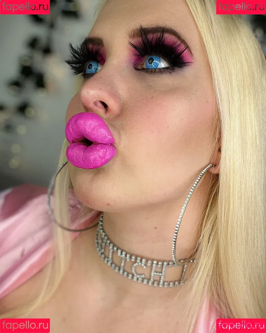 Vivian Rose / Vivian_Rose / vivianroseofficial Onlyfans Photo Gallery 