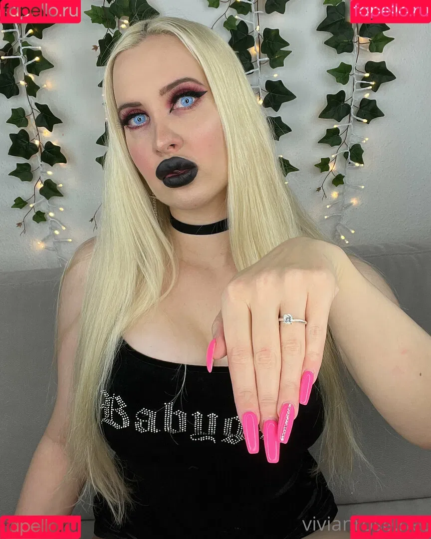 Vivian Rose / Vivian_Rose / vivianroseofficial Onlyfans Photo Gallery 