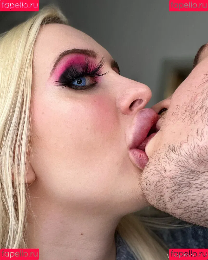 Vivian Rose / Vivian_Rose / vivianroseofficial Onlyfans Photo Gallery 