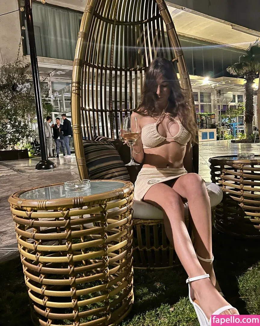 dollshir / shir._.vaturi / shir_vaturi Onlyfans Photo Gallery 