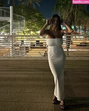 dollshir / shir._.vaturi / shir_vaturi Onlyfans Photo Gallery 