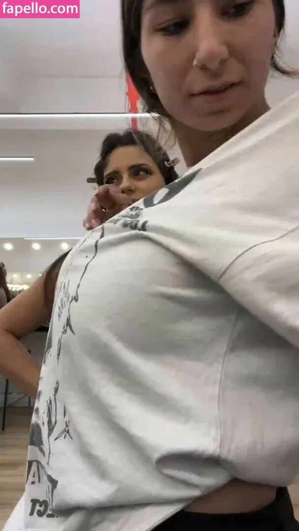 dollshir / shir._.vaturi / shir_vaturi Onlyfans Photo Gallery 