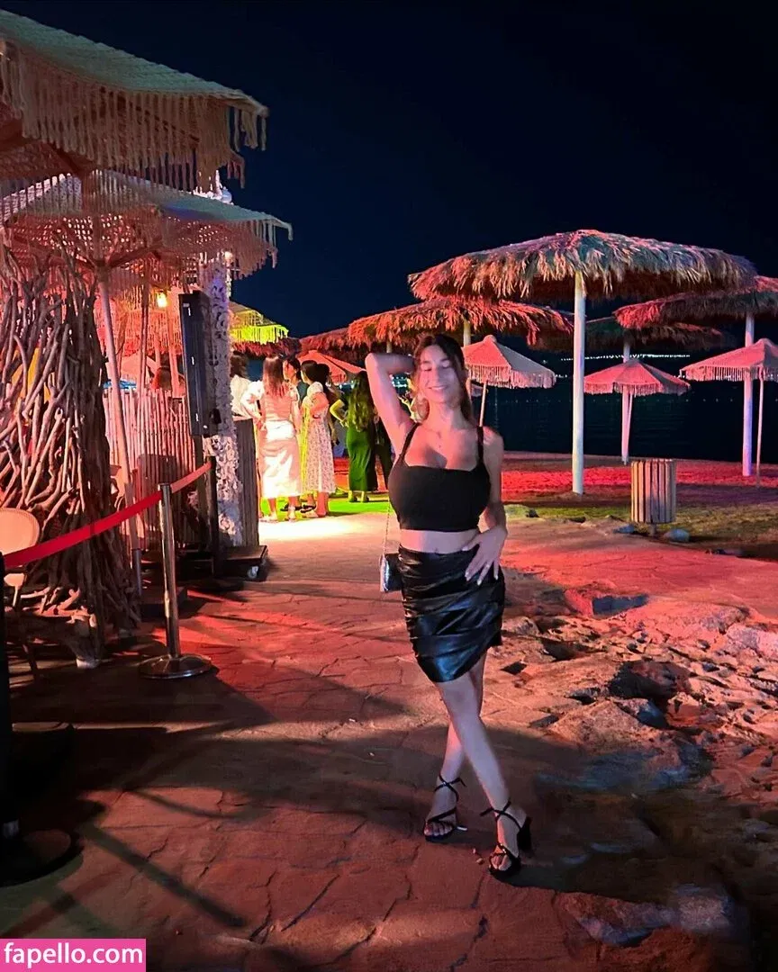 dollshir / shir._.vaturi / shir_vaturi Onlyfans Photo Gallery 