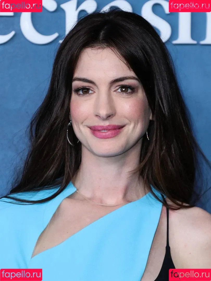Anne Hathaway / ahathawaynews / annehathaway / heatherannie Onlyfans Photo Gallery 