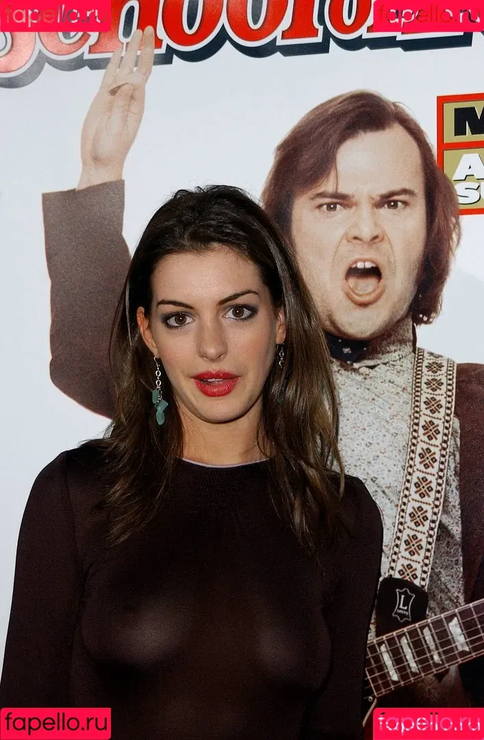 Anne Hathaway / ahathawaynews / annehathaway / heatherannie Onlyfans Photo Gallery 
