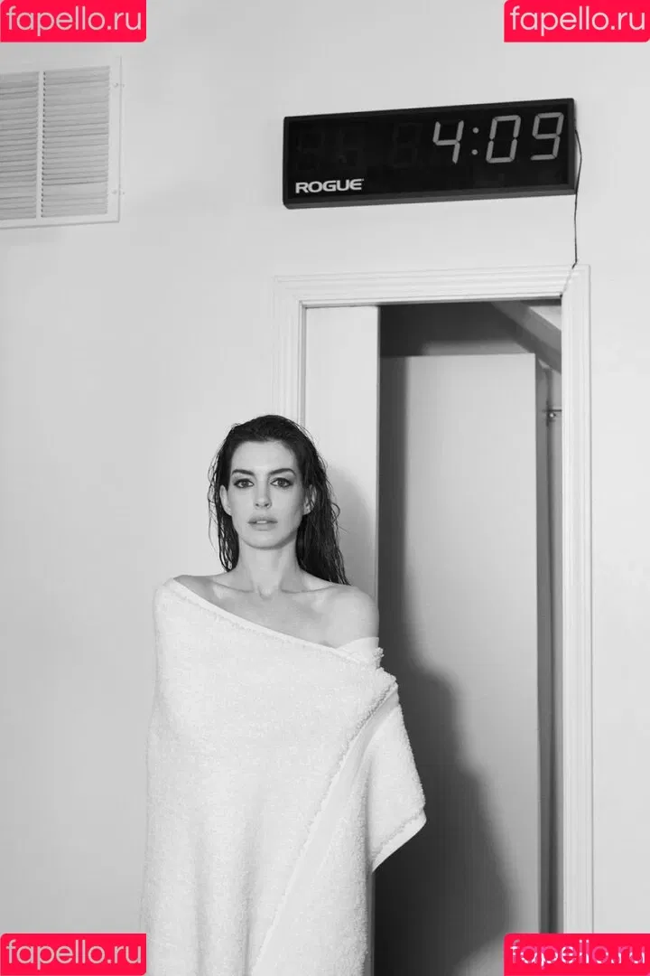 Anne Hathaway / ahathawaynews / annehathaway / heatherannie Onlyfans Photo Gallery 