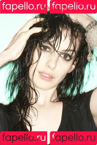 Anne Hathaway / ahathawaynews / annehathaway / heatherannie Onlyfans Photo Gallery 