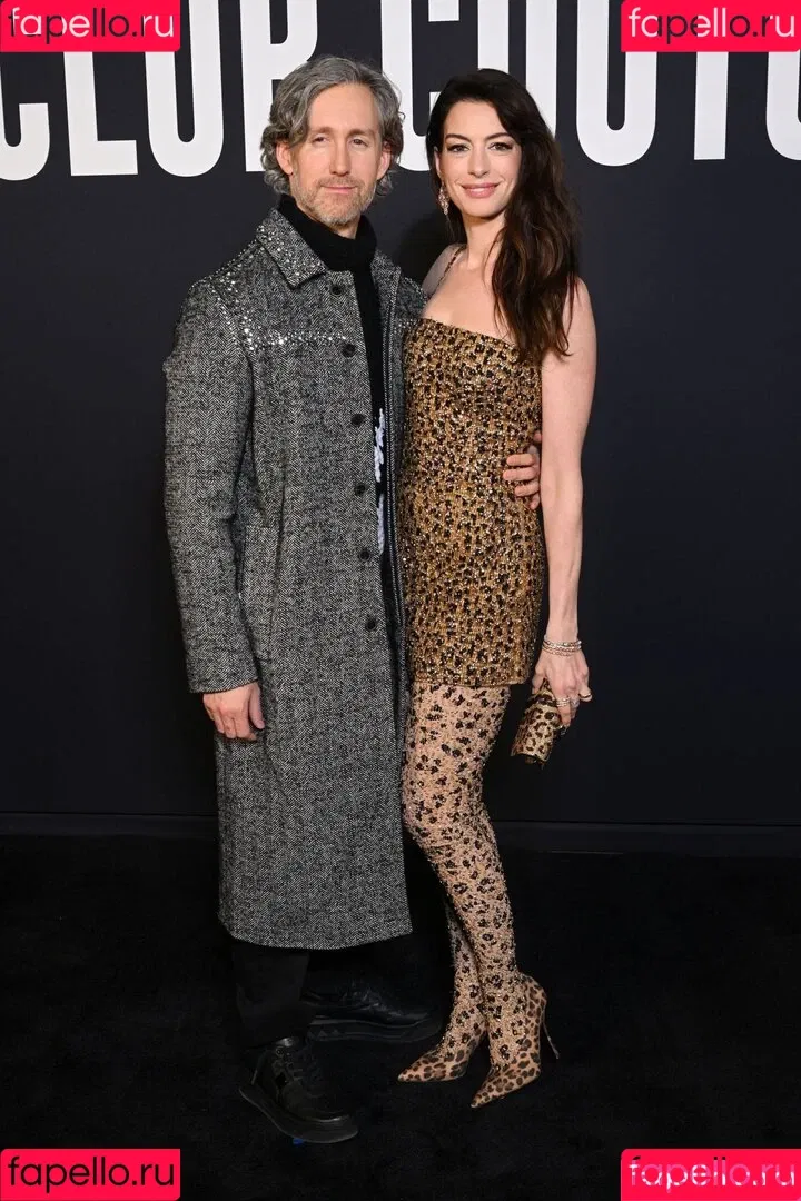 Anne Hathaway / ahathawaynews / annehathaway / heatherannie Onlyfans Photo Gallery 