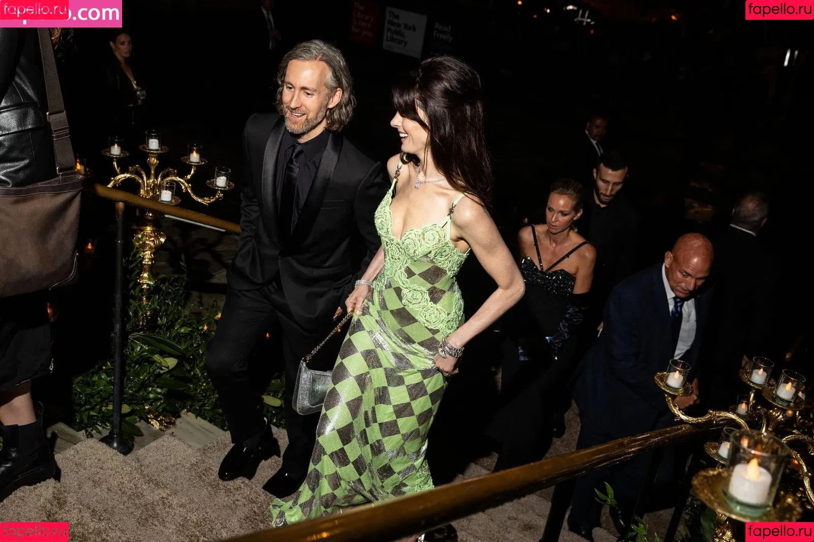 Anne Hathaway / ahathawaynews / annehathaway / heatherannie Onlyfans Photo Gallery 