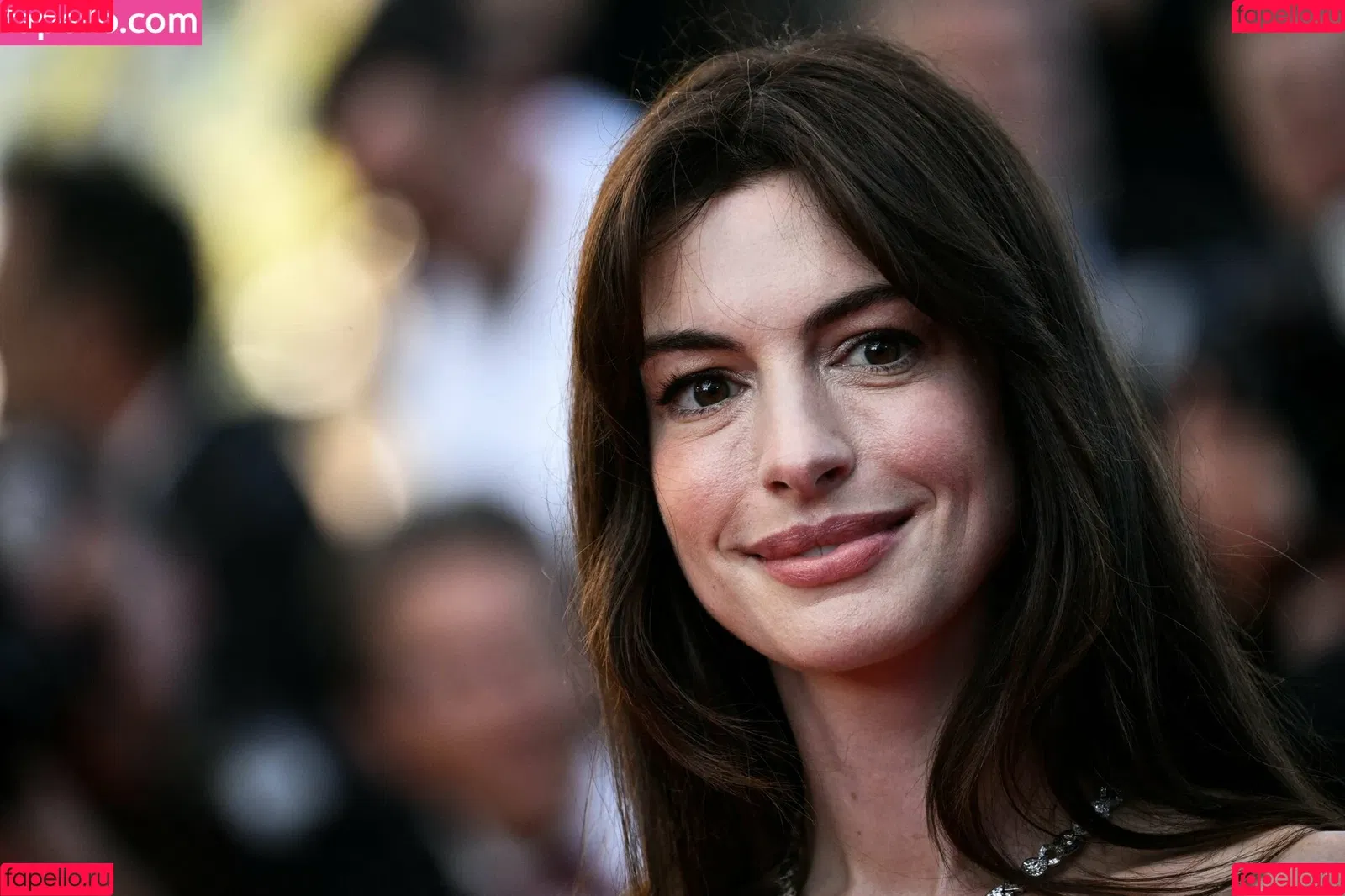 Anne Hathaway / ahathawaynews / annehathaway / heatherannie Onlyfans Photo Gallery 