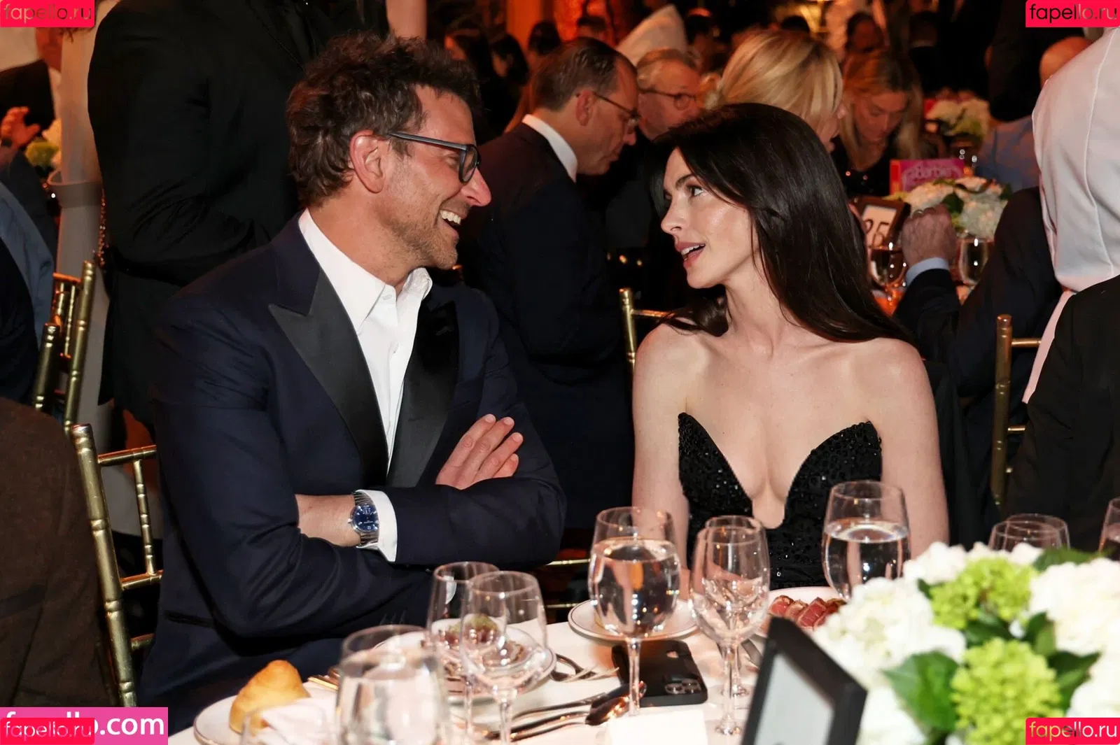 Anne Hathaway / ahathawaynews / annehathaway / heatherannie Onlyfans Photo Gallery 
