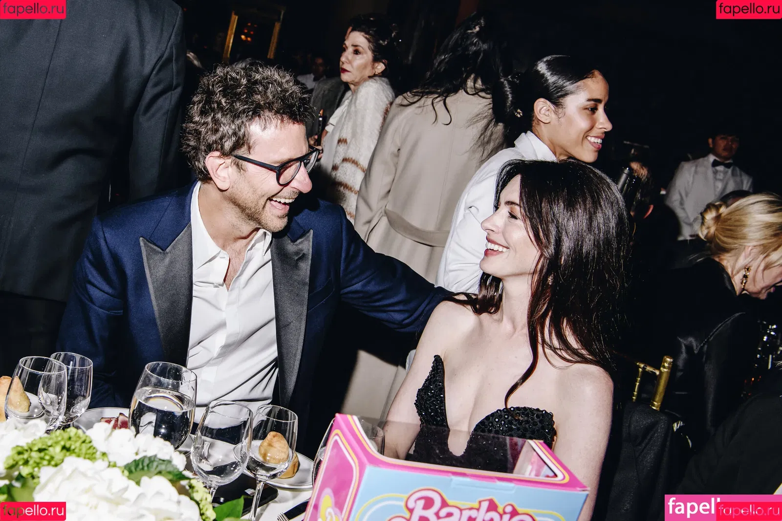 Anne Hathaway / ahathawaynews / annehathaway / heatherannie Onlyfans Photo Gallery 